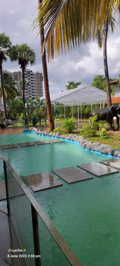 Udaya Resort Palakkad Kültér fotó
