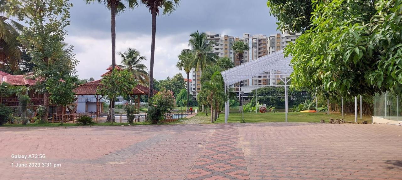 Udaya Resort Palakkad Kültér fotó
